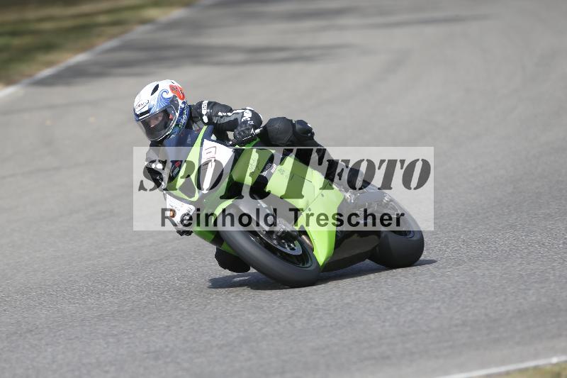 /37 09.08.2026  Pluess Motosport ADR/Freies Fahren/40